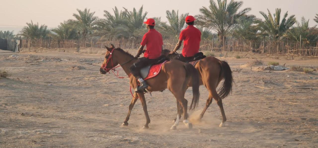 Al Bait Resort With Private Swimming Pools -Hrs Stables Al Hamraniyah Екстер'єр фото